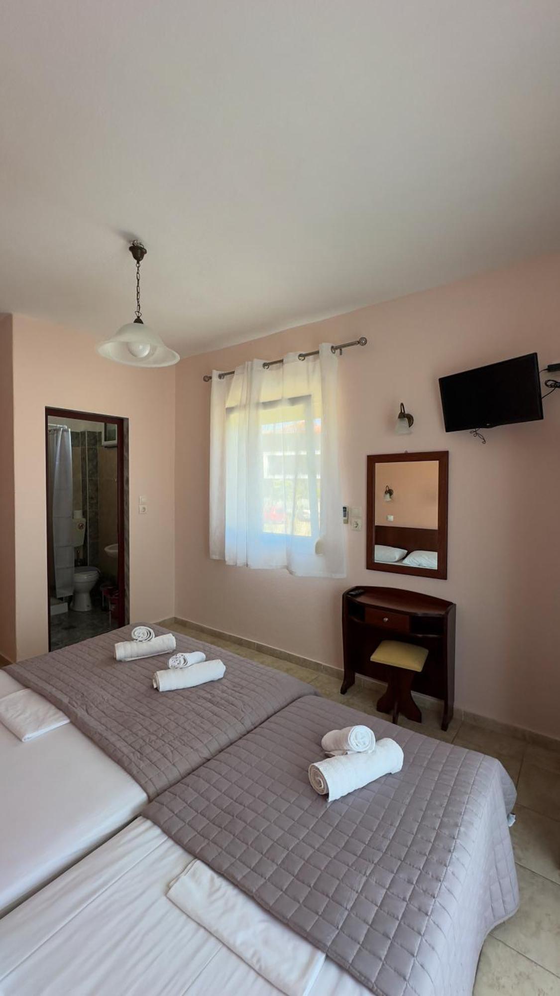 Tsipos Rooms สตาวรอส ภายนอก รูปภาพ